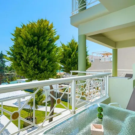 Lafeyra Apartman Limenária