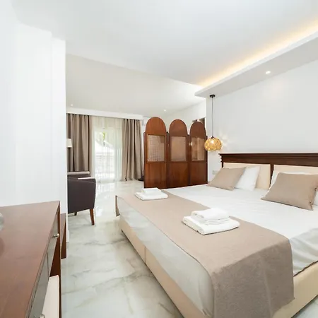 Lafeyra Apartament *